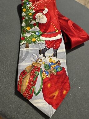 Festive Santa Christmas Tie in Red and Green.100% Silk. Tie Tales